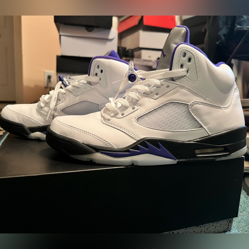 Air Jordan 5 Concord